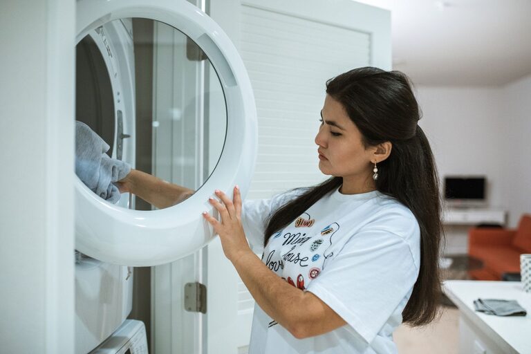 Tips for Caring for Your Clothes Longer: Simple Steps for Lasting Wear